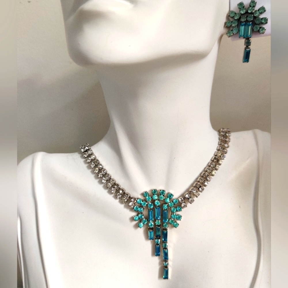 Stunning Art Deco Crystal Necklace, Bracelet and Earrings Set Statement - Picture 13 of 14